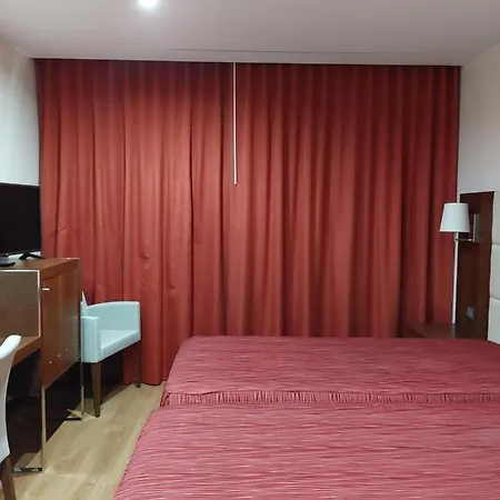 Aguiar Da Pena Hotel