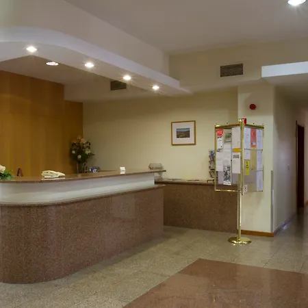 Aguiar Da Pena Hotel 3*