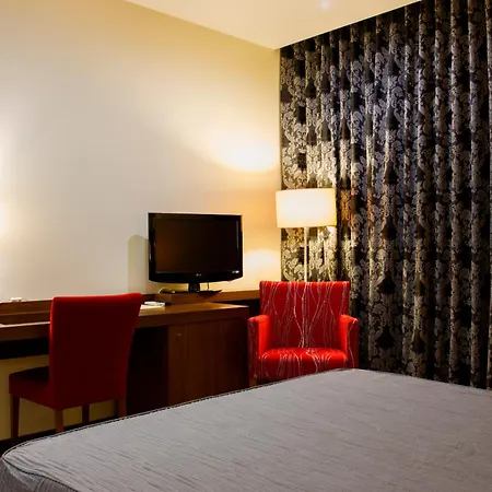 Aguiar Da Pena Hotel 3*