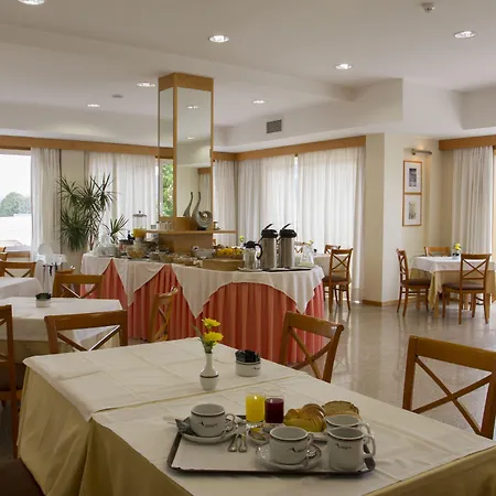 Aguiar Da Pena Hotel 3*