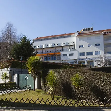 Aguiar Da Pena Hotel 3*