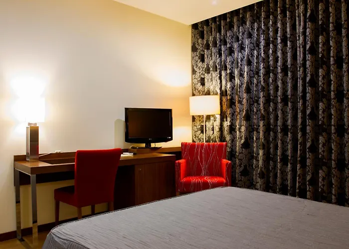 Aguiar Da Pena Hotel 3*