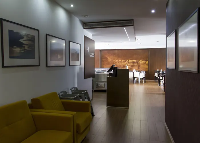 Aguiar Da Pena Hotel 3*