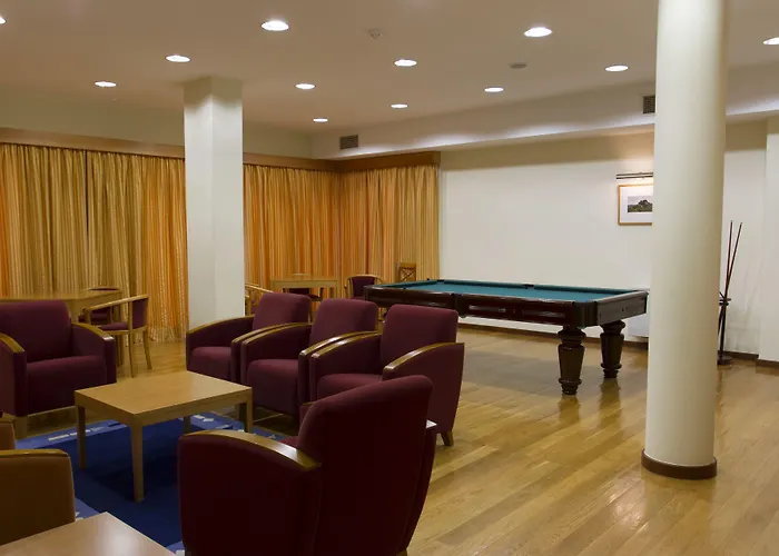 Aguiar Da Pena Hotel 3*