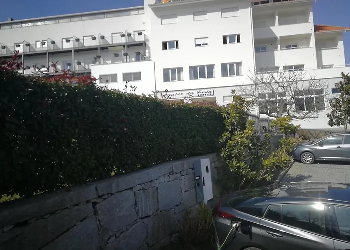 Hotel Aguiar Da Pena 3*